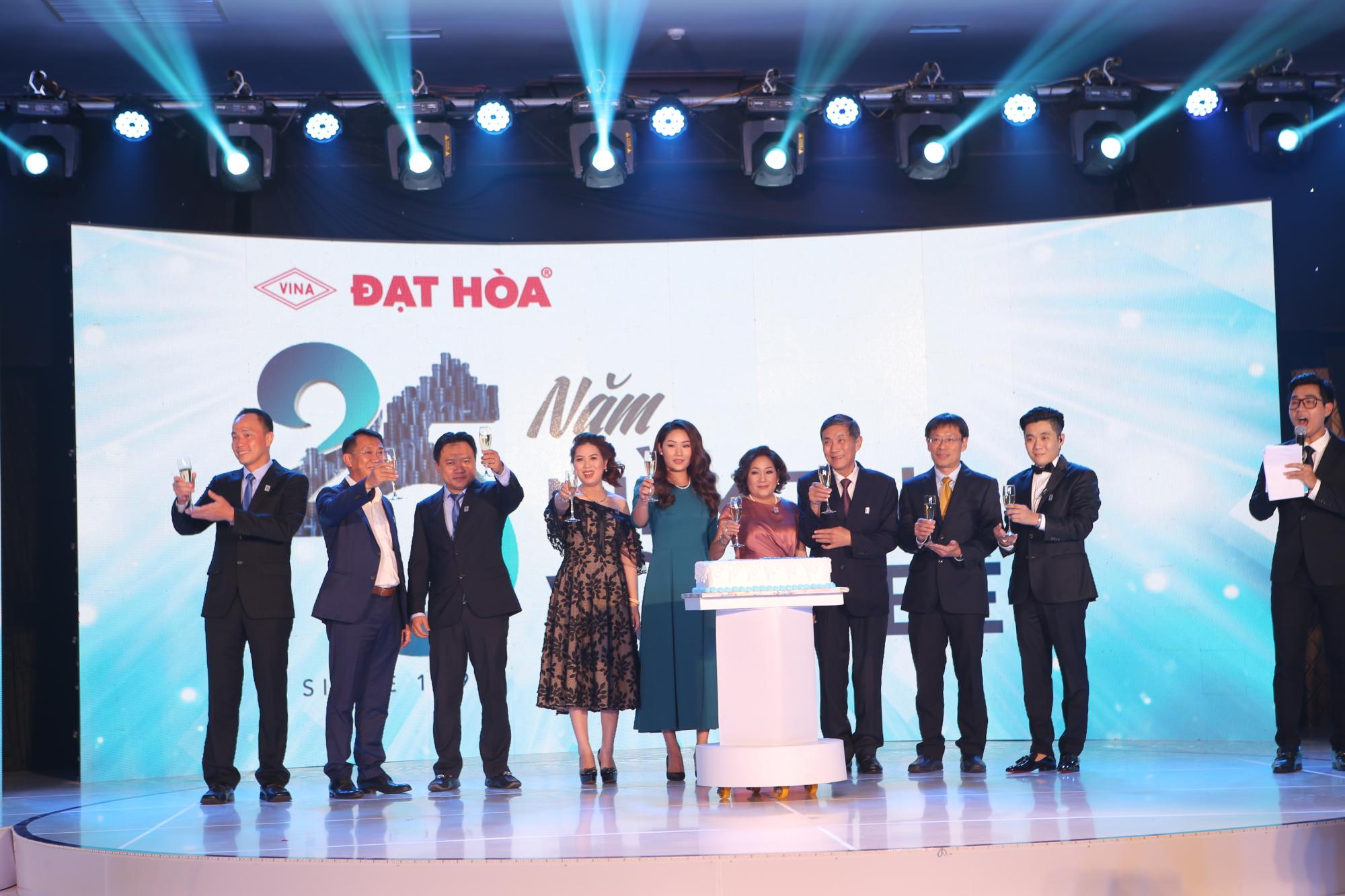 Lễ Kỷ Niệm ĐẠT HOÀ 25 NĂM NIỀM TIN VỮNG BỀN 1993-2018