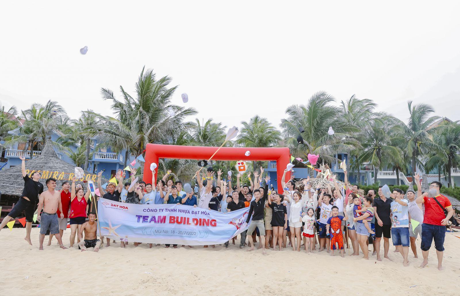 Tour du lịch nghỉ dưỡng dành cho cb. cnv Đạt Hòa năm 2022