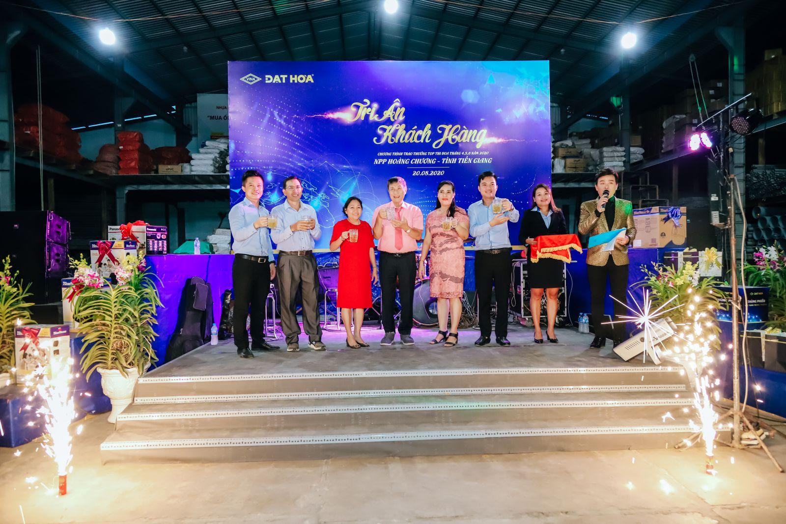 Chương trình trao thưởng top thi đua tháng 4,5,6 năm 2020 tại tỉnh tiền giang