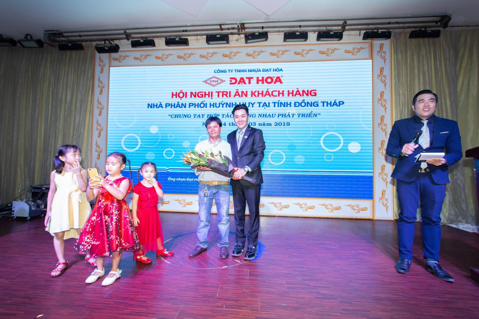 Hội nghị khách hàng tỉnh đồng tháp