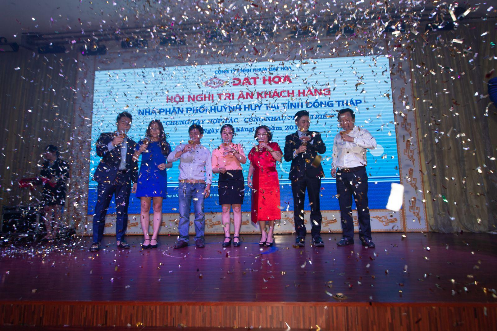 Hội nghị khách hàng tỉnh đồng tháp