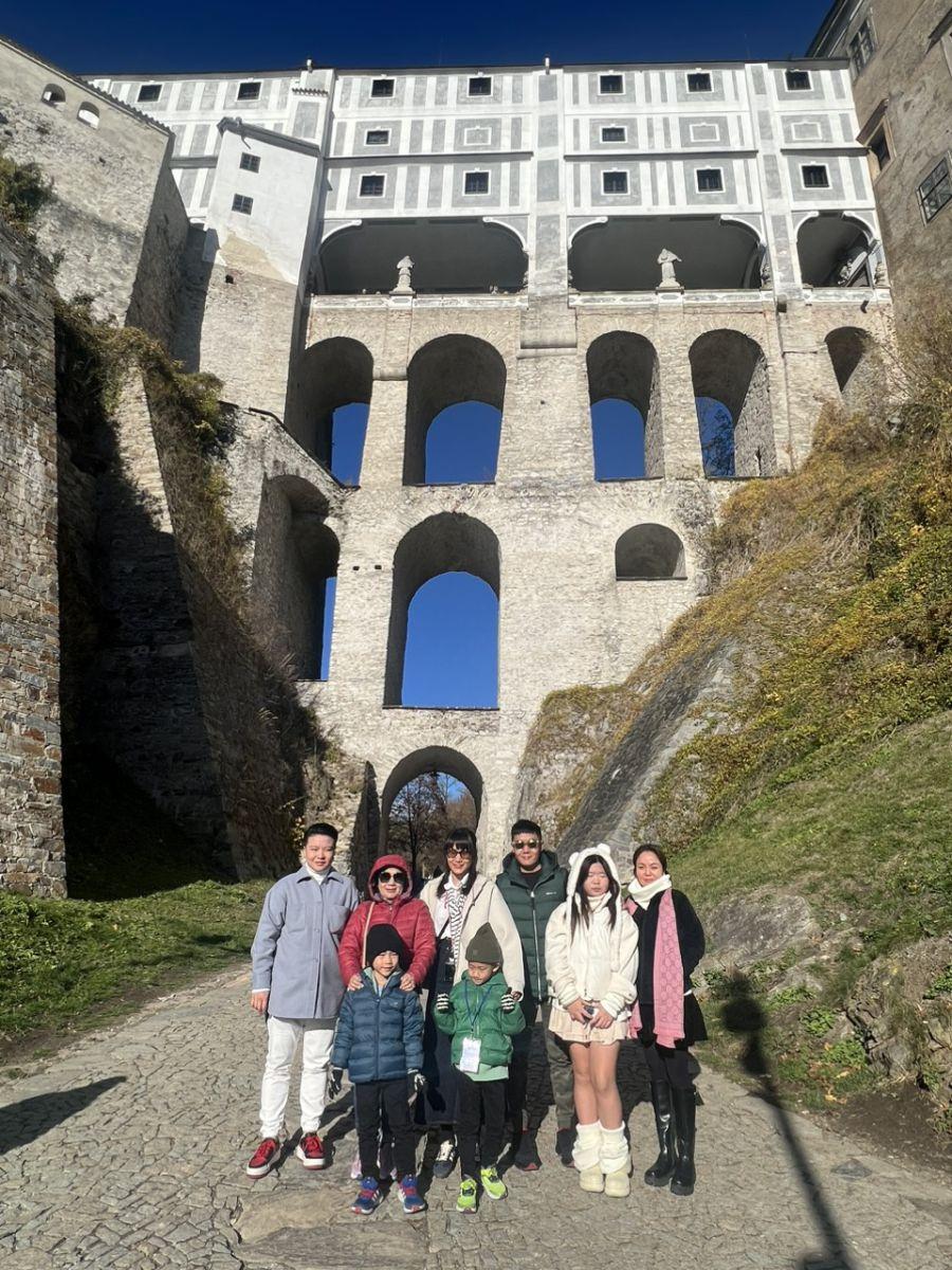 Tour du lịch tri ân khách hàng kỷ niệm 30 năm thành lập cộng hòa séc – áo – hungary (đợt 3)