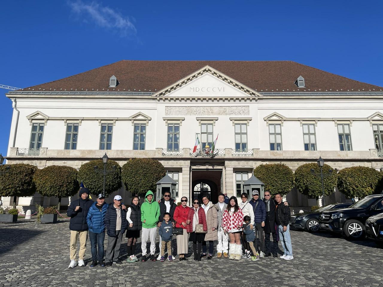 Tour du lịch tri ân khách hàng kỷ niệm 30 năm thành lập cộng hòa séc – áo – hungary (đợt 3)